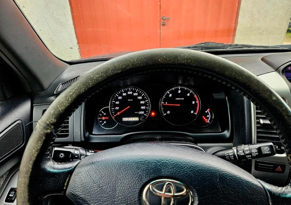 Toyota Land Cruiser cena 44000 przebieg: 277000, rok produkcji 2007 z Toruń małe 301